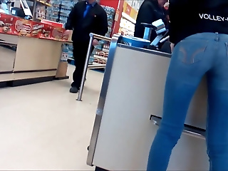 Tight Teen Ass At Grocery Store Hidden Cam